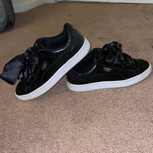 Puma black patent sneaker with satin laces